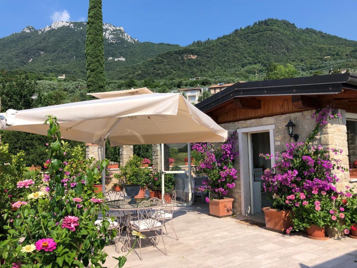 Bed and Breakfast La Cascata Negli Ulivi Toscolano-Maderno Exterior foto