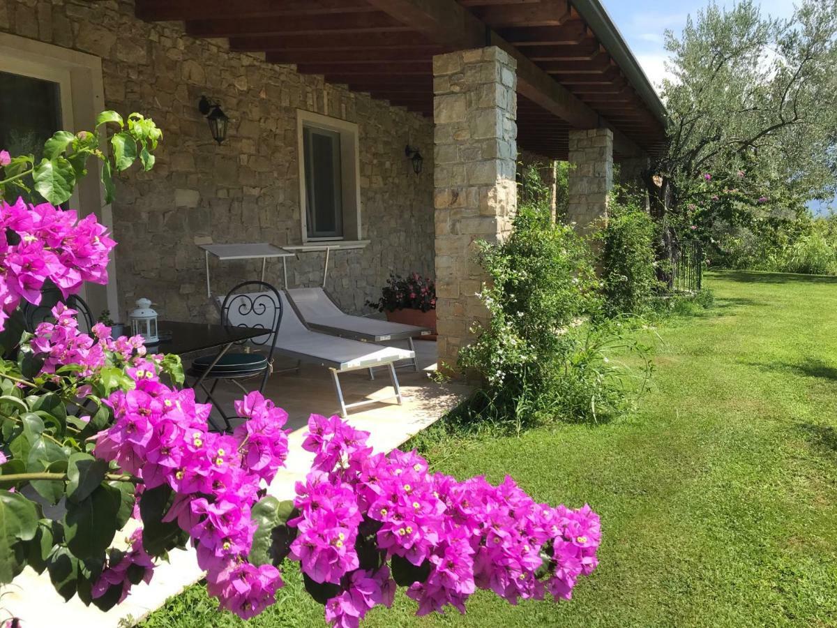 Bed and Breakfast La Cascata Negli Ulivi Toscolano-Maderno Exterior foto